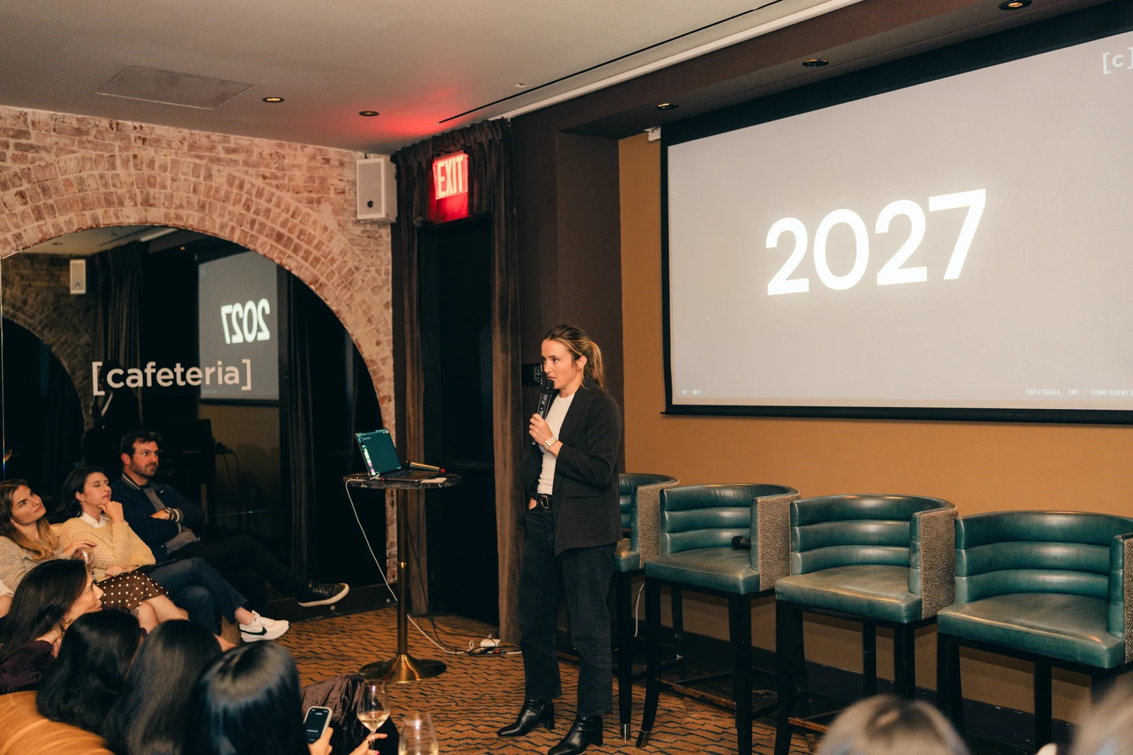 Introducing the 2027 report at RECΞSS